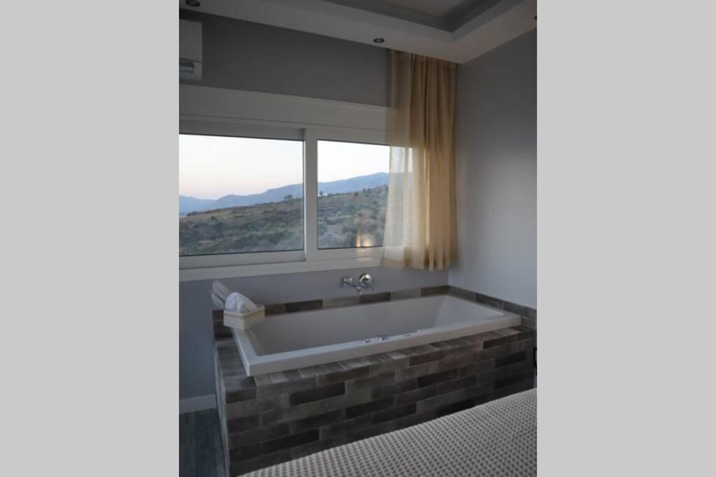 360° View Suites Cos Neapoli Voion Exterior photo